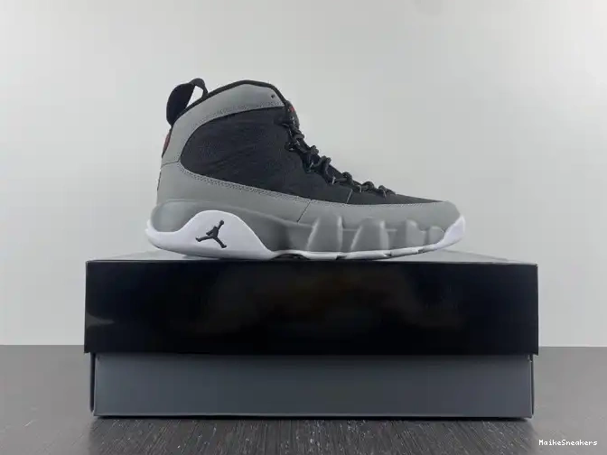 MaikeSneakers Grey CT8019-060 Jordan 9 Retro Particle 0610